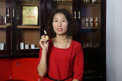 虹韻品牌HY-315玫瑰萃取美亮精華